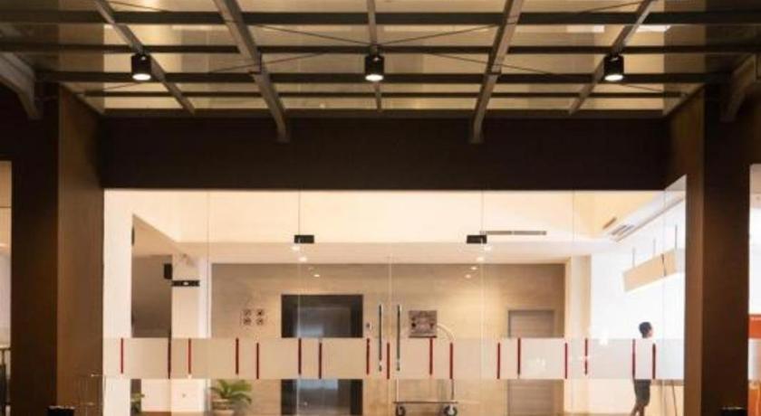 Lynn Hotel Serang Ngoại thất bức ảnh