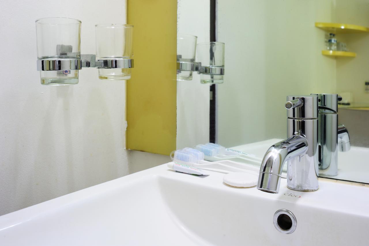 Lynn Hotel Serang Ngoại thất bức ảnh