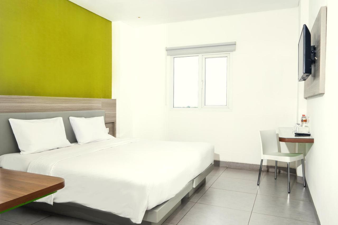 Lynn Hotel Serang Ngoại thất bức ảnh