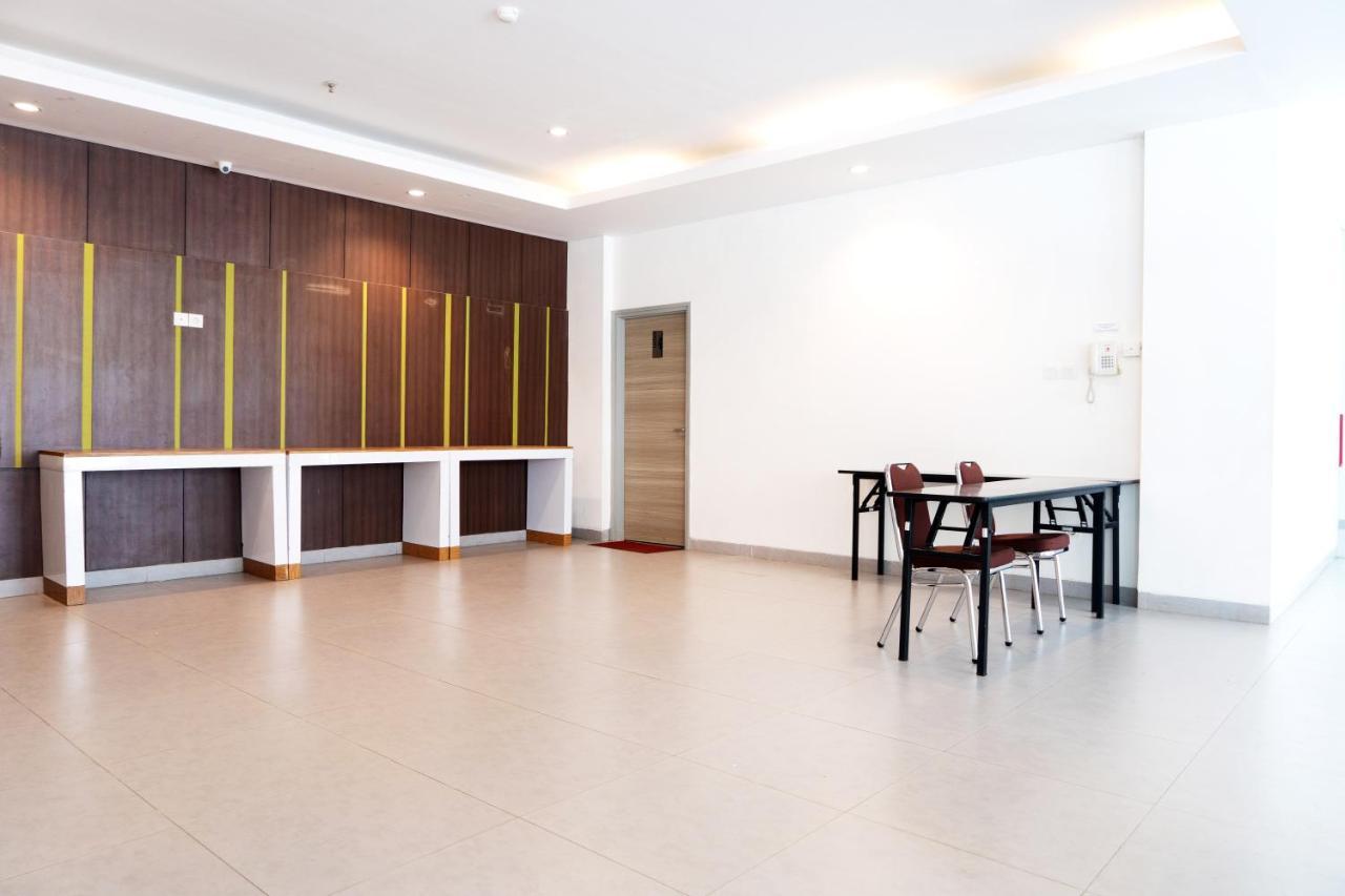 Lynn Hotel Serang Ngoại thất bức ảnh
